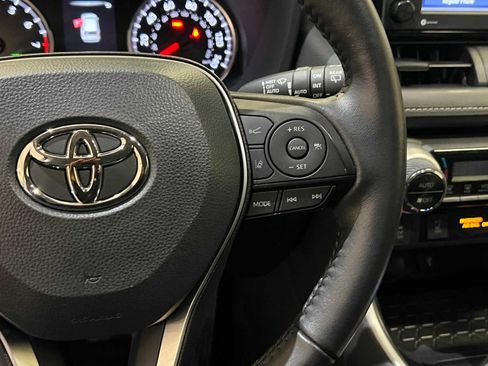 Certified 2022 Toyota RAV4 XLE image 20
