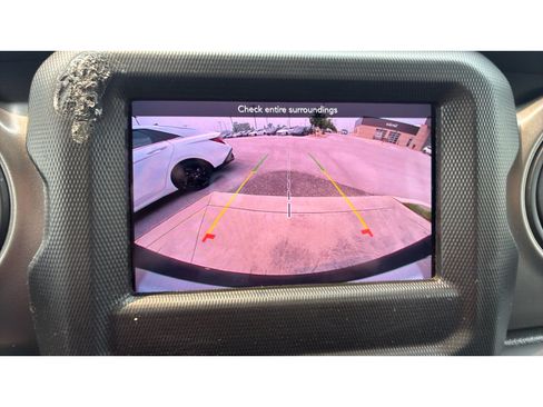Used 2023 Jeep Wrangler Unlimited Sport AWD/4WD image 25