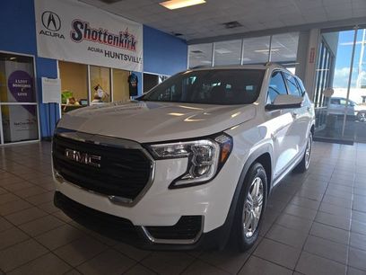 Used 2022 GMC Terrain SLE w/ Driver Convenience Package