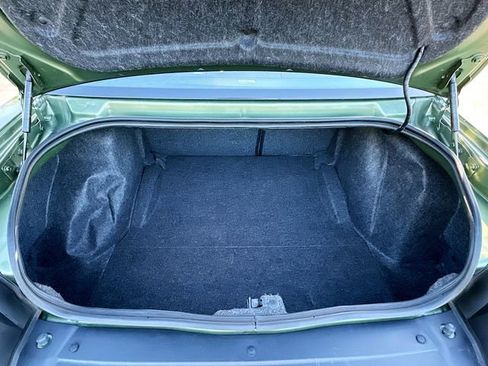 Used 2022 Dodge Challenger R/T w/ T/A Package image 27