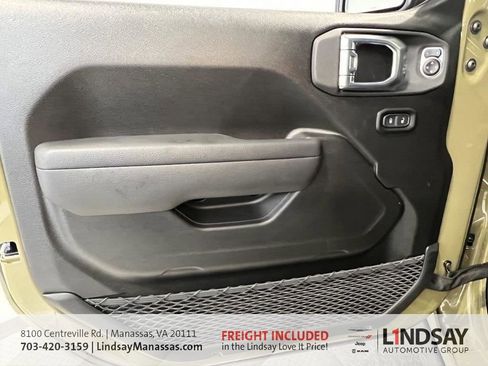 New 2026 Jeep Gladiator Mojave w/ Safety Group image 27