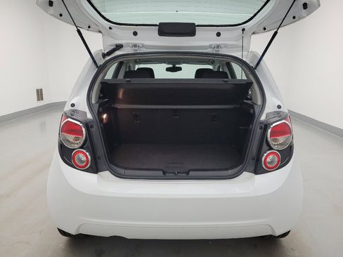 Used 2016 Chevrolet Sonic LT FWD image 29