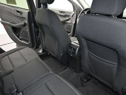 Used 2025 Ford Escape Active AWD/4WD image 11