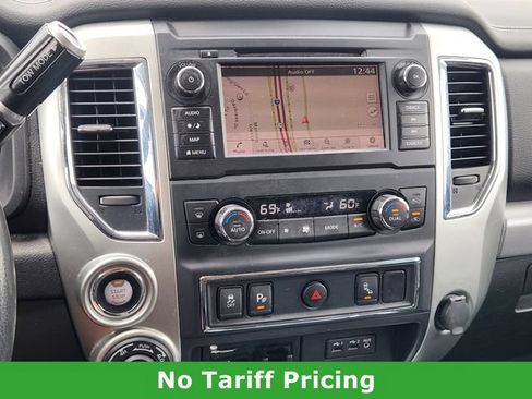 Used 2019 Nissan Titan PRO-4X w/ Pro-4x Utility Package AWD/4WD image 16