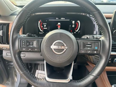 Used 2023 Nissan Pathfinder Platinum w/ Cargo Package image 27