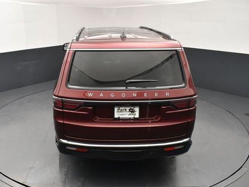 Used 2024 Jeep Wagoneer L 4WD w/ Premium Group I image 14