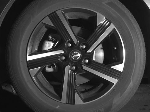 Used 2025 Nissan Sentra SV FWD image 12