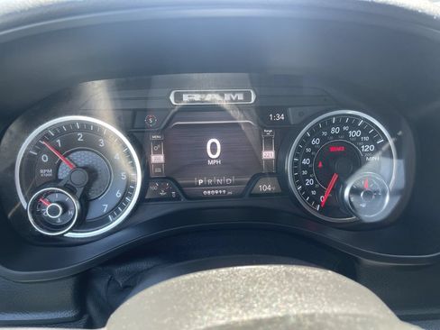 Used 2020 RAM 1500 Big Horn AWD/4WD image 17
