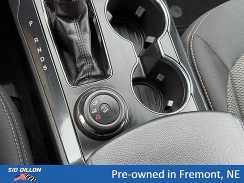 Used 2018 Ford Explorer XLT w/ Equipment Group 201A AWD/4WD image 11