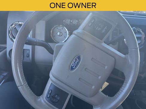 Used 2010 Ford F350 Lariat image 12