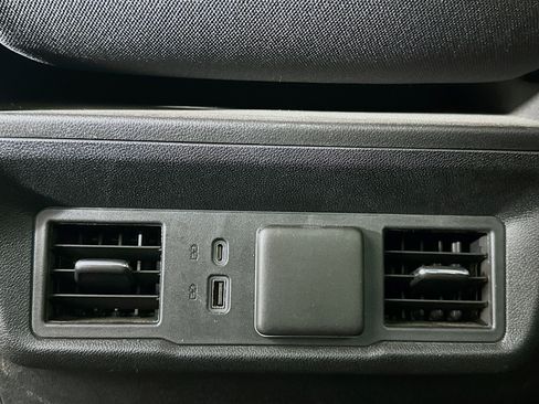 Used 2022 Chevrolet Silverado 1500 LT image 26