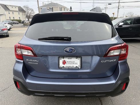 Used 2018 Subaru Outback 2.5i Limited image 6