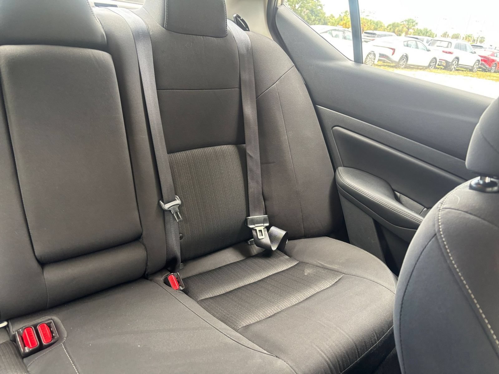 Used 2025 Nissan Altima 2.5 SV FWD image 37