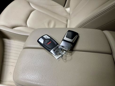 Used 2019 Audi Q7 2.0T Premium Plus AWD/4WD image 39