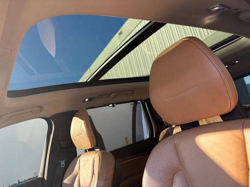 Used 2016 Volvo XC90 T8 Inscription image 26