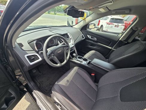 Used 2017 GMC Terrain SLE FWD image 19