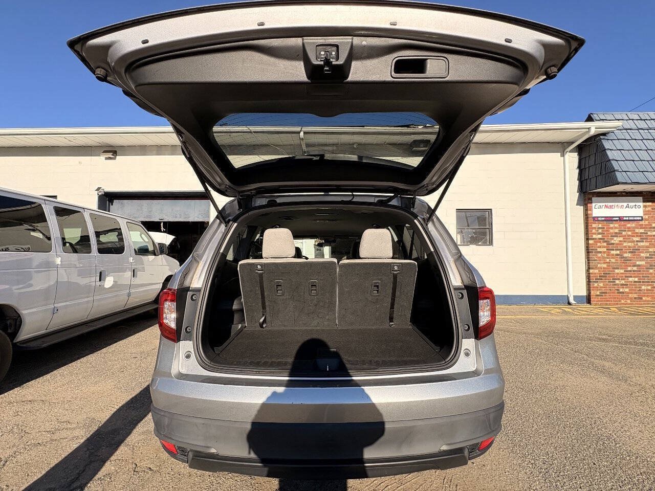 Used 2019 Honda Pilot LX image 34