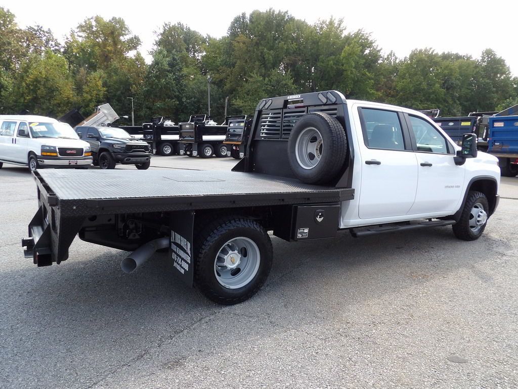Used 2024 Chevrolet Silverado 3500 W/T w/ Snow Plow Prep Package AWD/4WD image 8