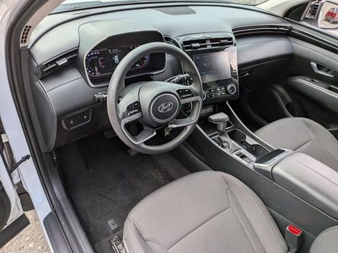 Used 2023 Hyundai Tucson SE AWD/4WD image 13