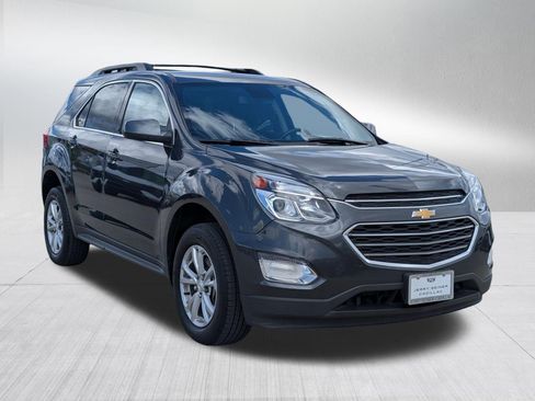 Used 2017 Chevrolet Equinox LT w/ Convenience Package AWD/4WD image 7