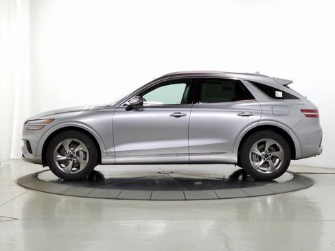 Used 2026 Genesis GV70 2.5T Advanced AWD/4WD image 4