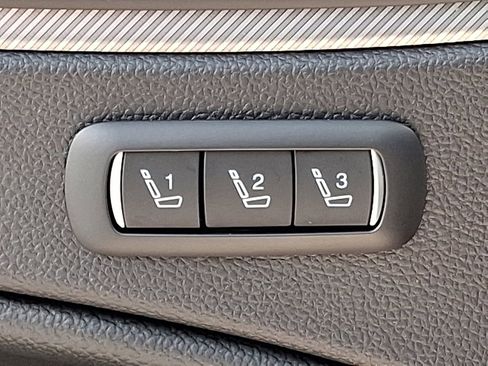 New 2025 Alfa Romeo Stelvio Sprint image 19