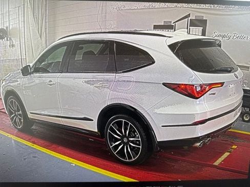 Used 2022 Acura MDX Type S AWD/4WD image 3