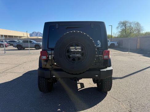 Used 2012 Jeep Wrangler Unlimited Sport image 6