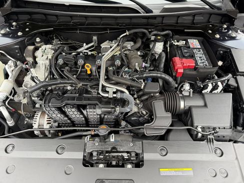 Used 2023 Nissan Altima 2.5 SR image 22