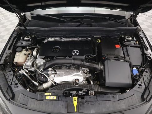 Certified 2023 Mercedes-Benz GLB 250 GLB 250 image 29