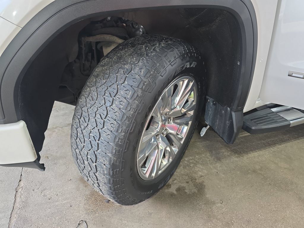 Used 2019 GMC Sierra 1500 Denali AWD/4WD image 30