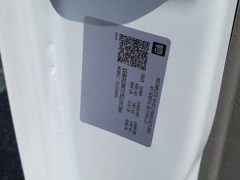 New 2025 Chevrolet Express 3500 Regular Wheelbase w/ Power Convenience Package image 25