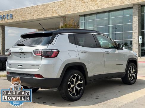 Used 2025 Jeep Compass Limited AWD/4WD image 21
