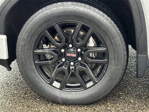 Used 2021 GMC Sierra 1500 Elevation w/ Preferred Package image 46