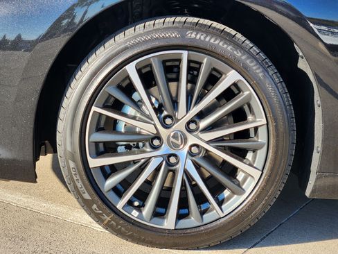 New 2025 Lexus ES 350 w/ Premium Package image 7