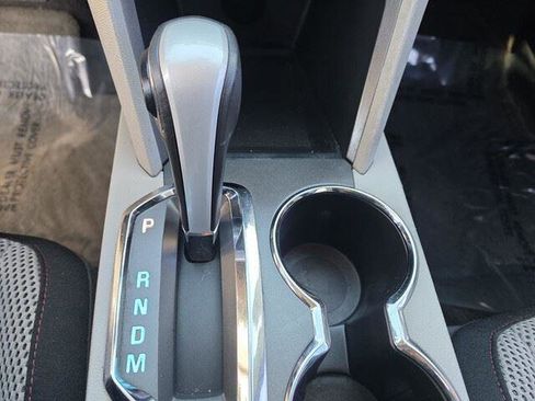 Used 2011 Chevrolet Equinox LT w/ Driver Convenience Package image 21