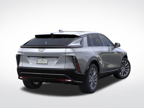 New 2027 Cadillac Lyriq Sport RWD image 4