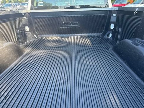 Used 2025 Chevrolet Silverado 1500 W/T RWD image 11