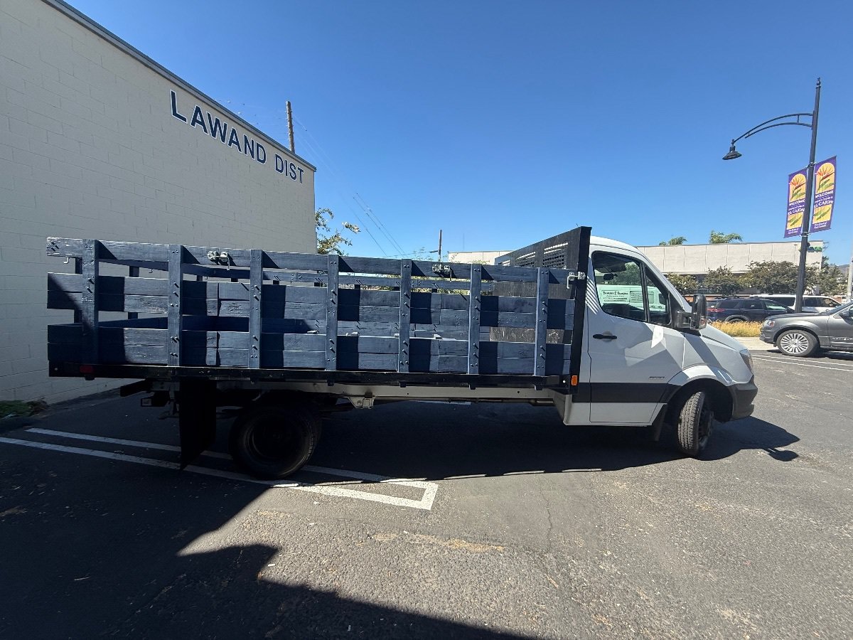 Used 2014 Freightliner Sprinter 3500 w/ Front Bench Seat Package RWD image 8