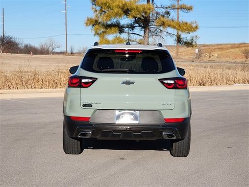 Used 2025 Chevrolet TrailBlazer ACTIV image 6