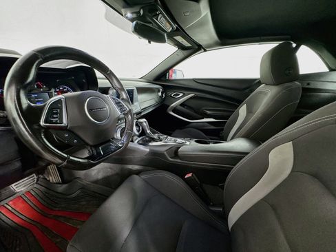 Used 2020 Chevrolet Camaro LT RWD image 20