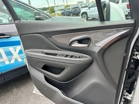 Certified 2022 Buick Encore Preferred w/ Safety Package FWD image 35