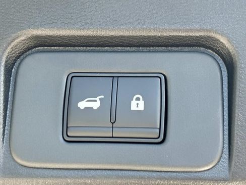 New 2026 Nissan Rogue SV AWD/4WD image 13