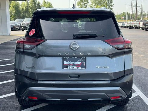 Used 2022 Nissan Rogue SL w/ SL Premium Package AWD/4WD image 5