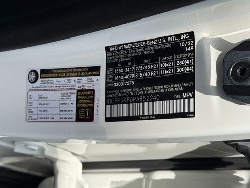 Used 2023 Mercedes-Benz GLS 450 4MATIC image 52