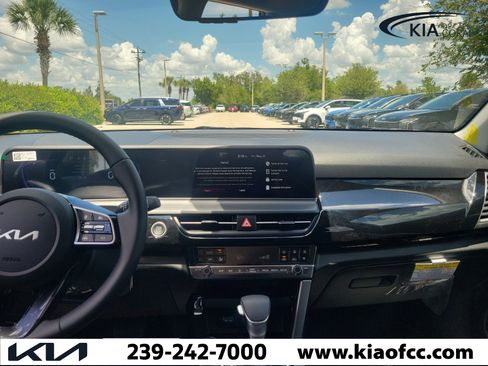 New 2026 Kia Seltos S FWD image 19