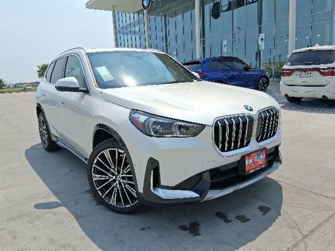 New 2026 BMW X1 xDrive28i w/ Convenience Package AWD/4WD image 1