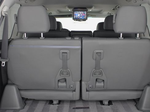 Used 2009 Lexus LX 570 4WD image 69