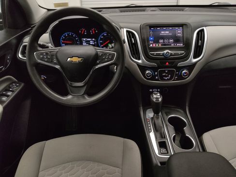 Used 2020 Chevrolet Equinox LS w/ LS Convenience Package FWD image 22