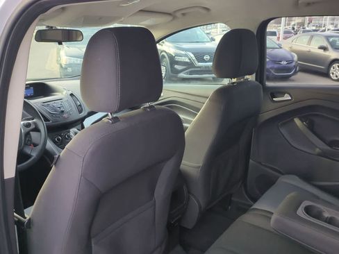 Used 2014 Ford Escape SE FWD image 17